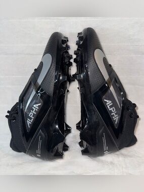 Nike Alpha Menace 4 Pro “Black/Metallic Silver”Football Cleats Men’s size 9.5